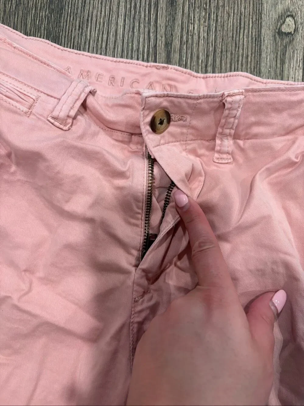 American Eagle Outfitters Men's Flex Flat Front Chino Shorts Salmon Pink Size 30